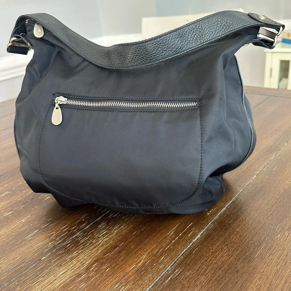 Baggallini hobo bag